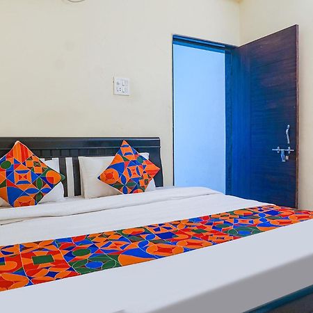 Fabexpress Vaishnav Inn Talegaon Dabhade エクステリア 写真