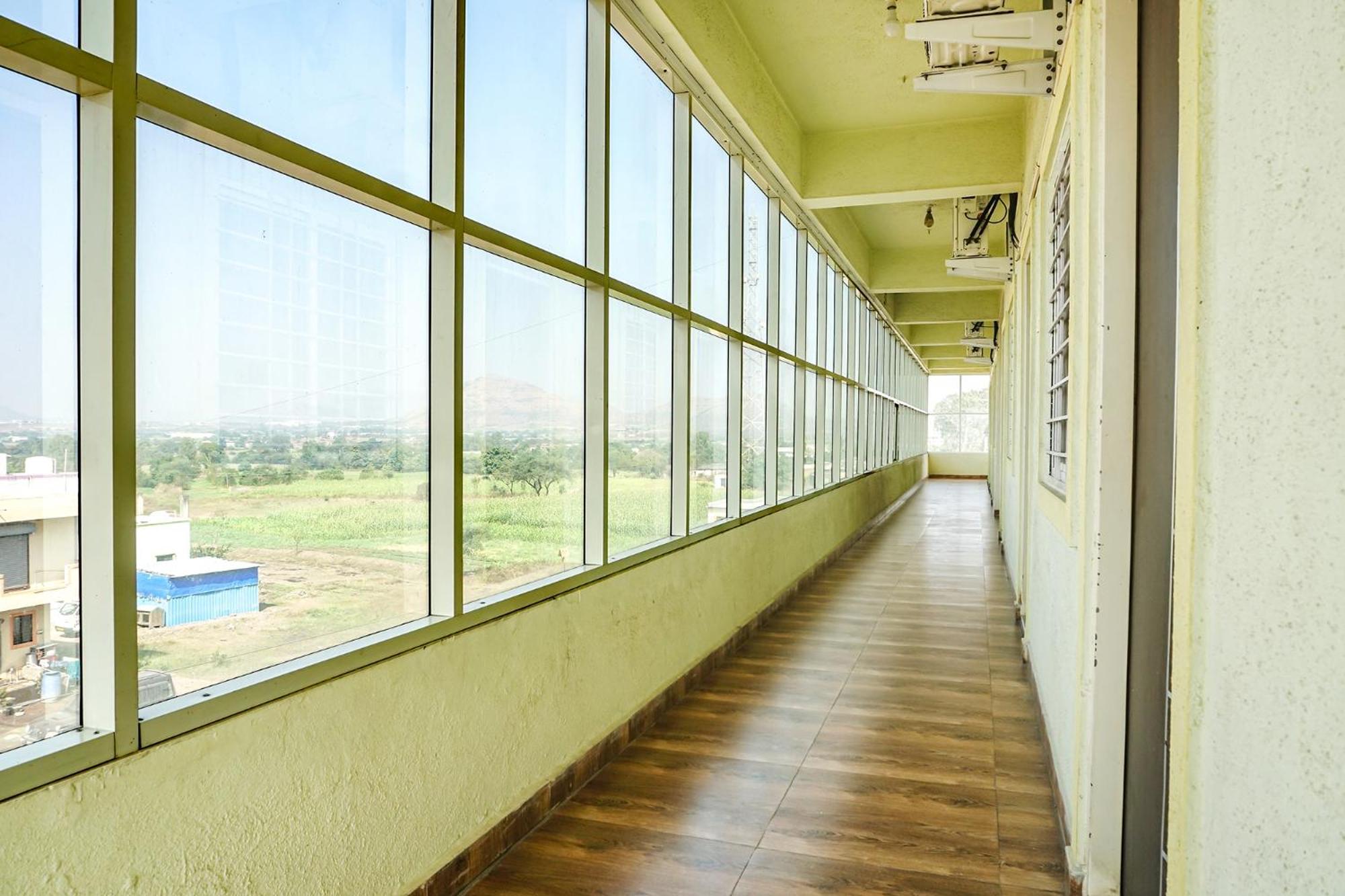 Fabexpress Vaishnav Inn Talegaon Dabhade エクステリア 写真
